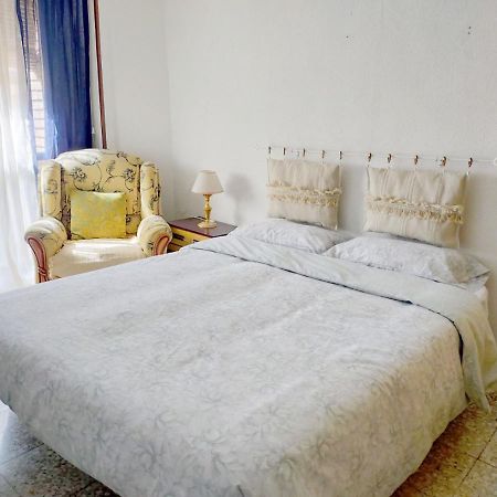 Habitaciones Valen Zaragoza Luaran gambar