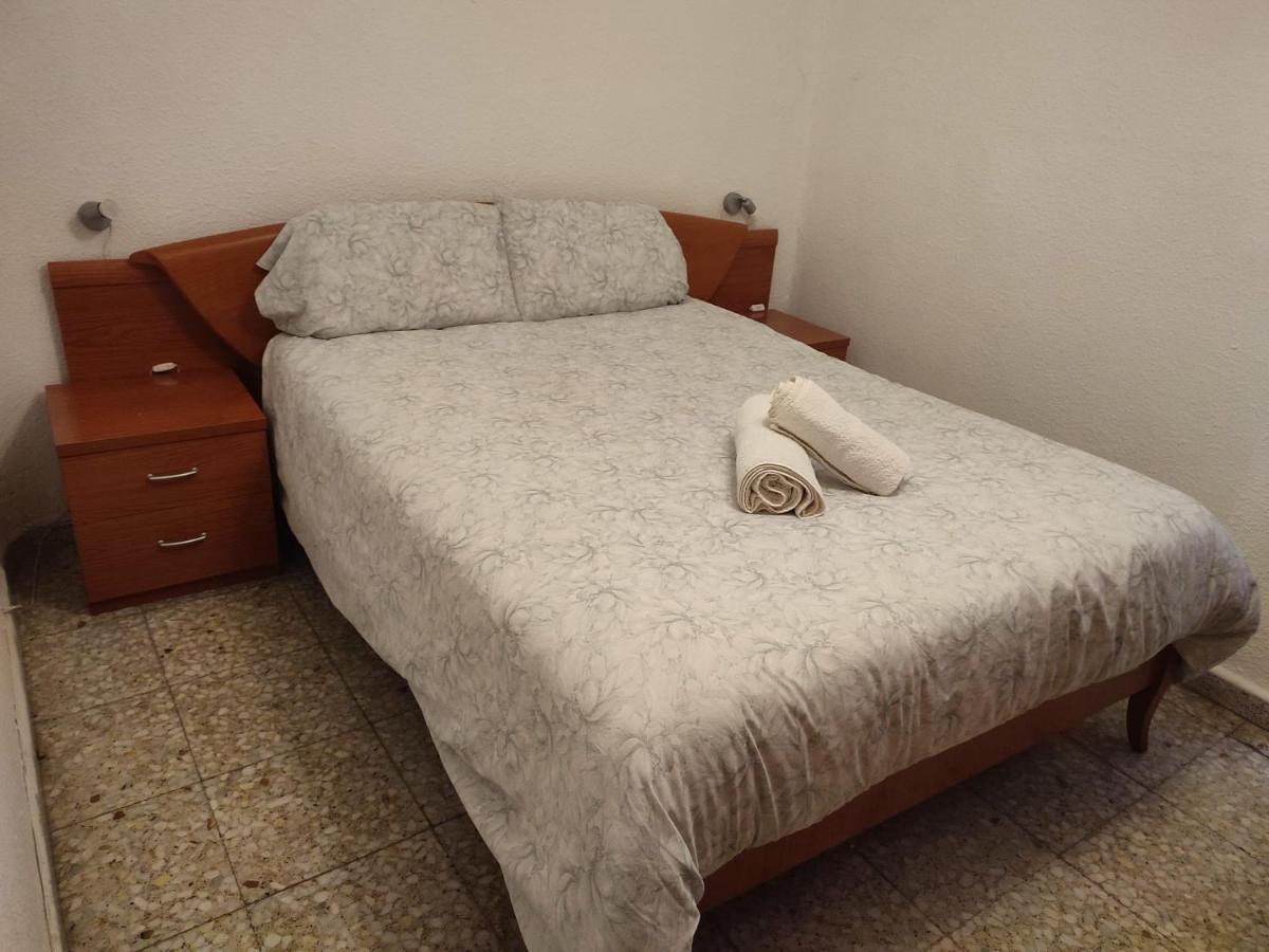 Habitaciones Valen Zaragoza Luaran gambar